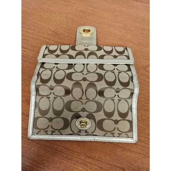 COACH 43609 Turnlock Signature Slim Envelope Flap Wallet Purse Khaki Gold. Has s - Picture 9 of 12